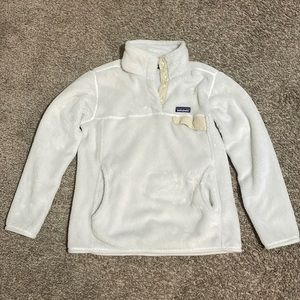 Size Medium Patagonia Womens pullover